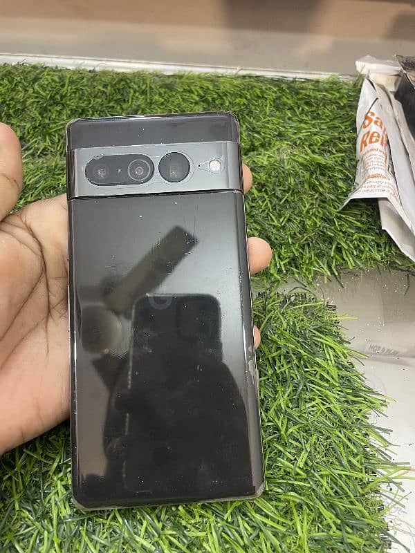 Google pixel 7 pro 12gb ram 128gb storage what's app  02392500077 4