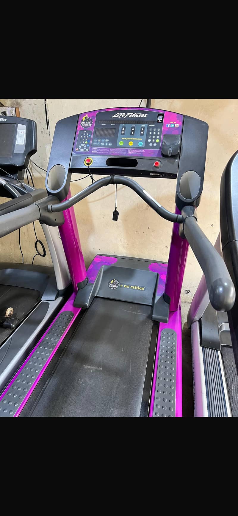 Treadmill | Running Machine | Lifefitness Treadmill | Gym | CLST /Sale 2