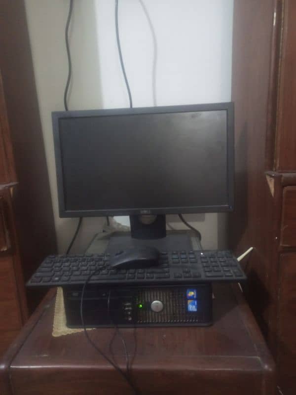 Dell lcd 21 inch full hd plus 2k for sale 1