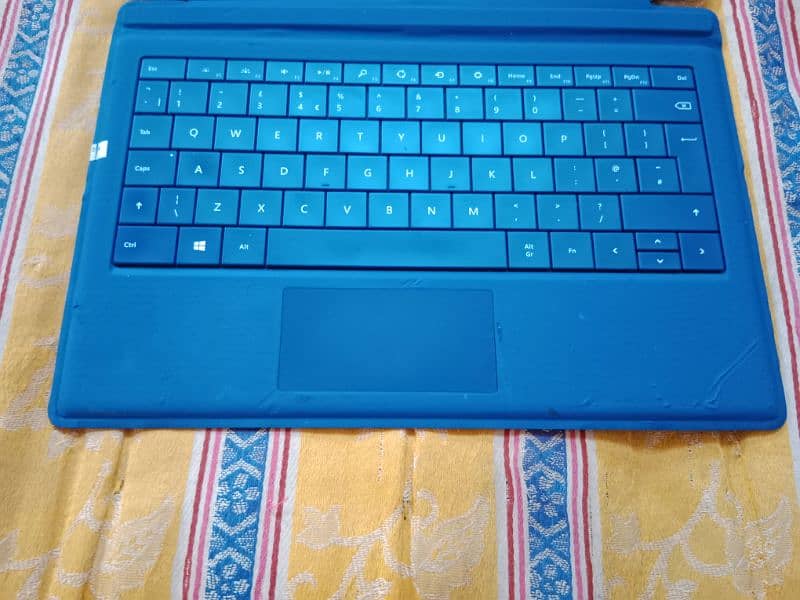 Microsoft surface pro 4 2