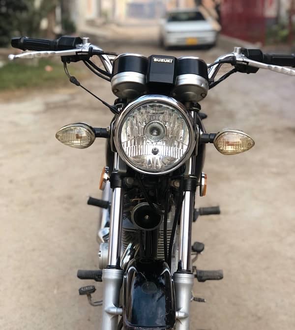 Suzuki GS150 Model 2014 5