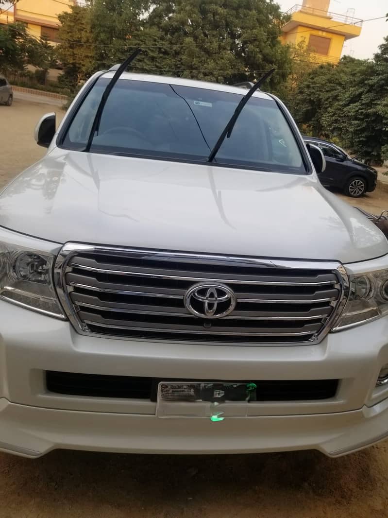 Toyota Land Cruiser Model 2015 3