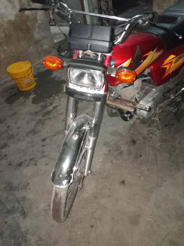 Honda 125 cG 1