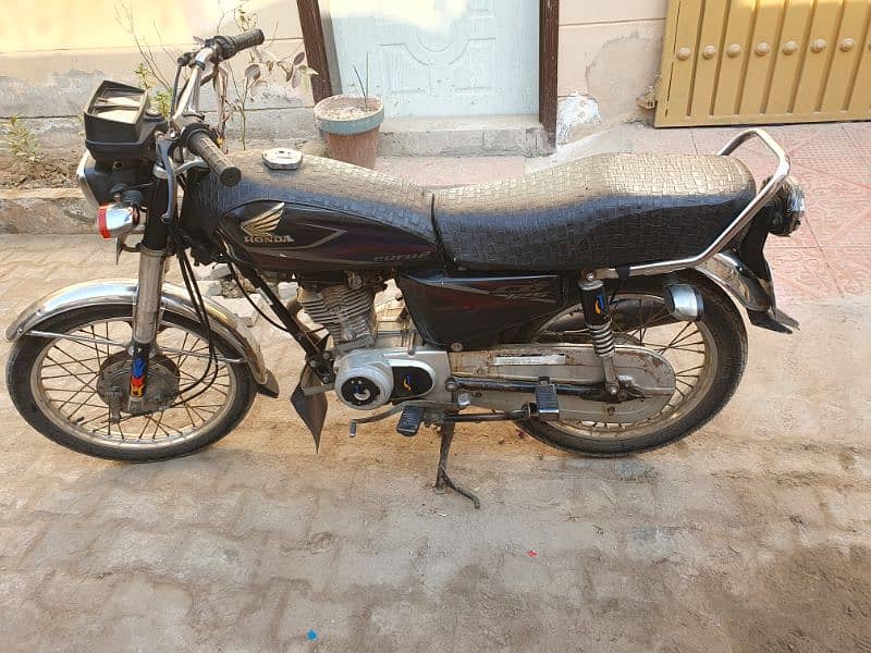 honda 125 bike 2017 model 6