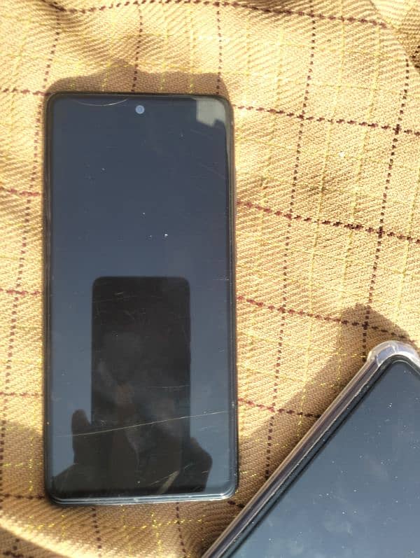 Samsung Galaxy A72 For Sale with box+ 25W fast charger 1