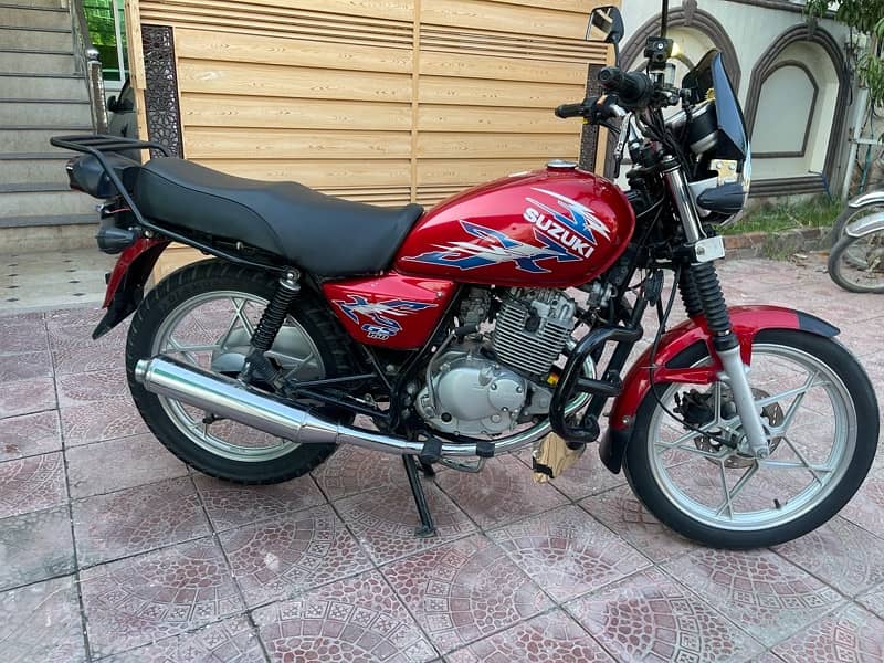 suzuki Gs 150se 2021 model 5