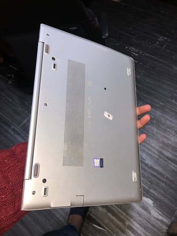 hp elitebook bang and olufsen 1