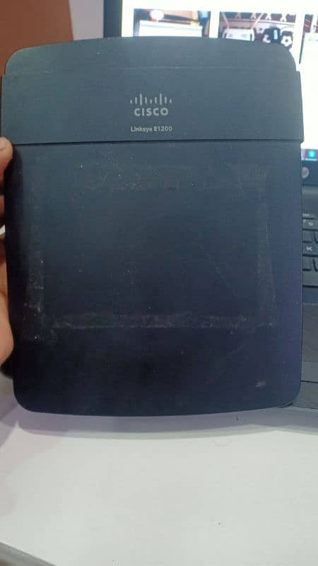 Cisco Router E1200 1