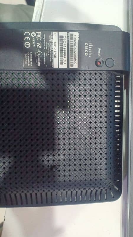 Cisco Router E1200 2