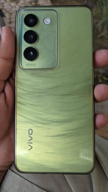 vivo y100 8