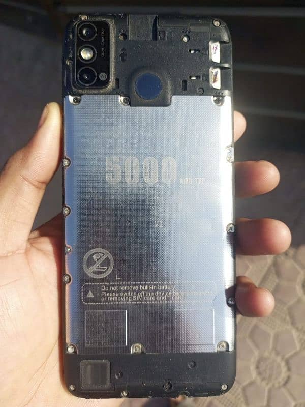 TECHNO SPARK 6 GO 4/64GB Seald 03058554171 5