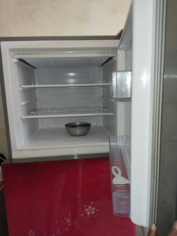 fridge urgent sale 1