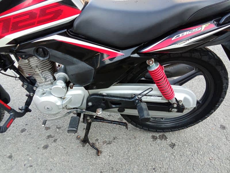 Honda CB125F Total Genuine 100% non Accident 5