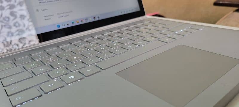 Microsoft Surface Book 2 with Pen 5