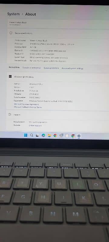 Microsoft Surface Book 2 with Pen 9