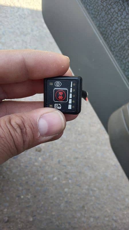 Suzuki cultus EFI original CNG button for sell Hayatabad 0