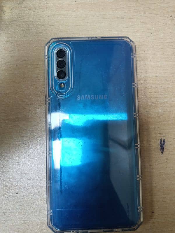 Samsung A50 4/128 0