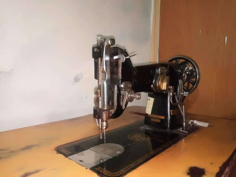 Deson industrial  sewing machine 1