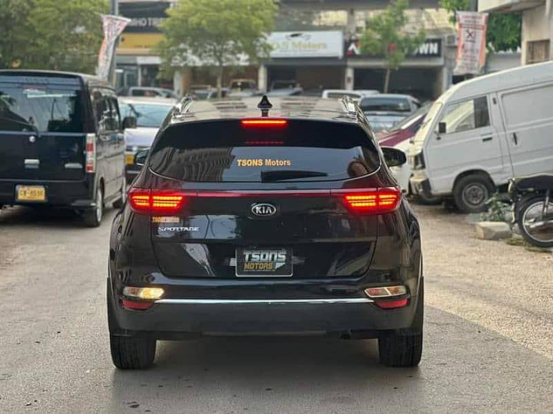 KIA Sportage 2021 AWD B2B Original Condition 6