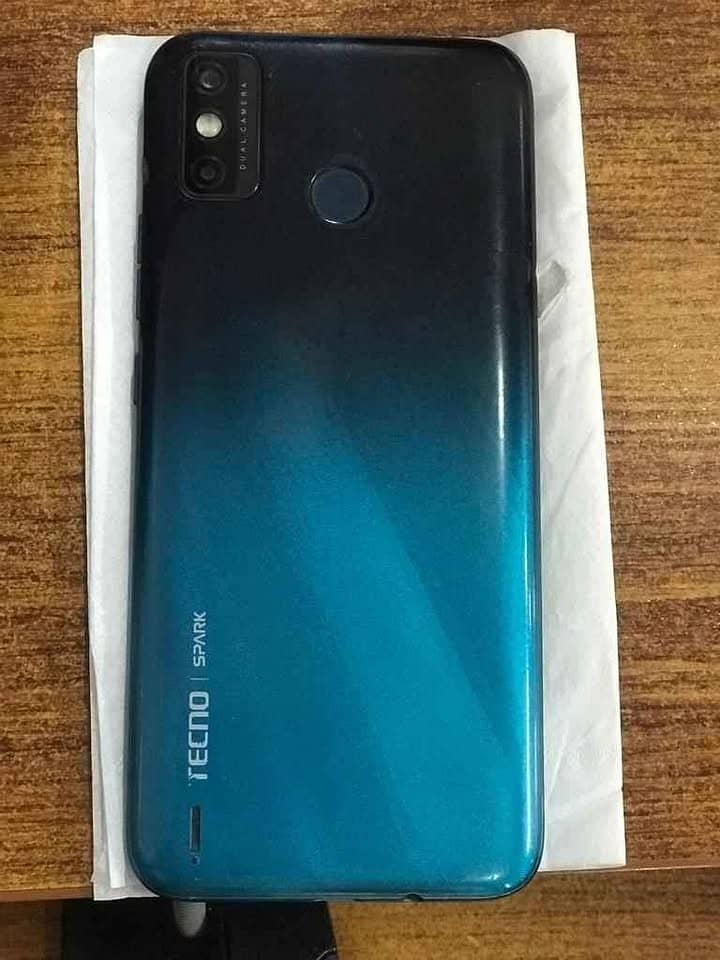 Tecno Spark 6 go 1