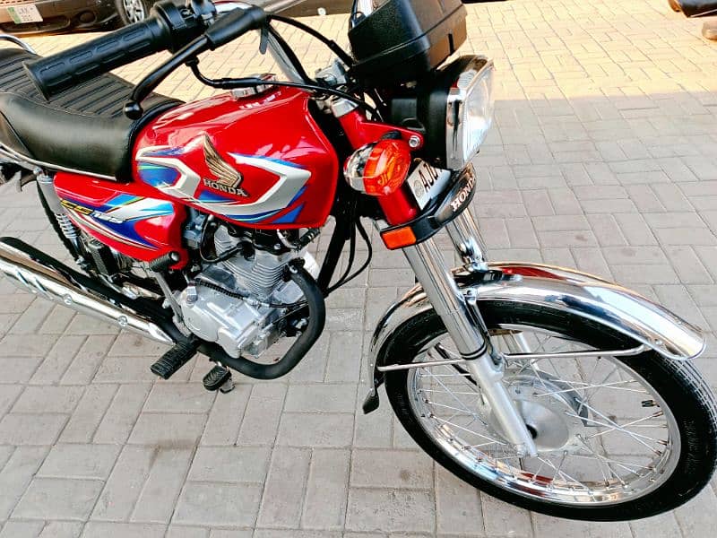 Honda CG 125 |  Model  2021| 2022  | Km's Driven Only 7000 First Owner 5