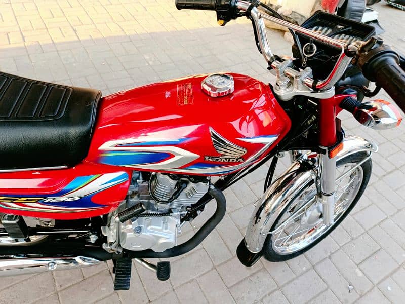 Honda CG 125 |  Model  2021| 2022  | Km's Driven Only 7000 First Owner 8