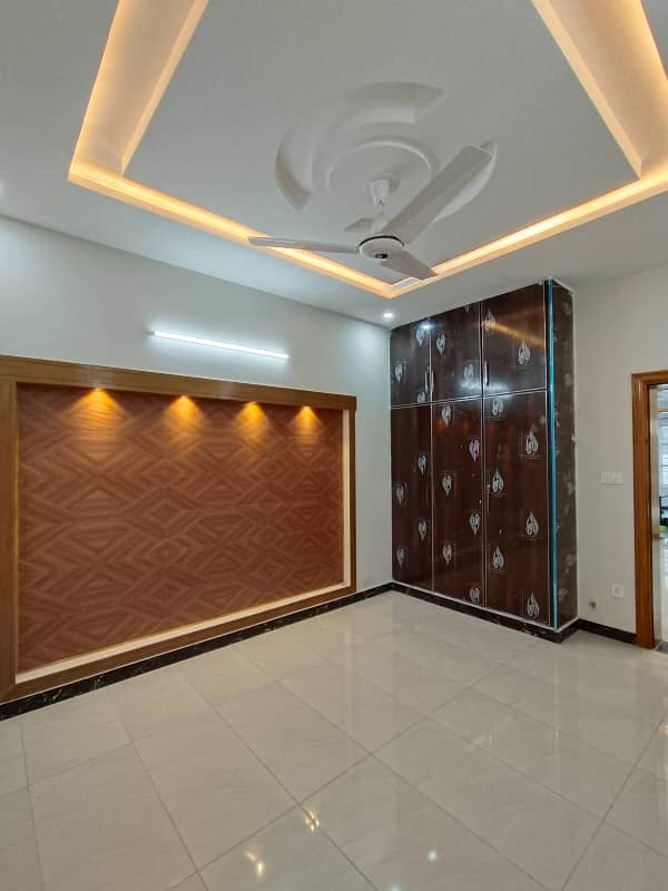 Brand New, 30x60, House for Rent with 5 Bedrooms in G-13, Islamabad 2