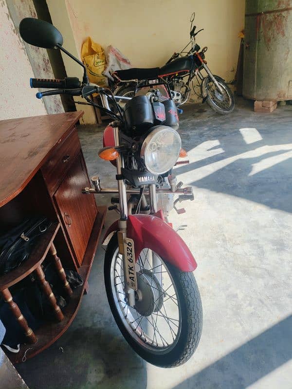 YB125Z 1