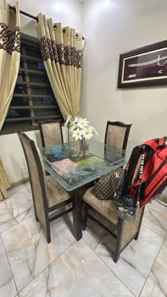 dinning table