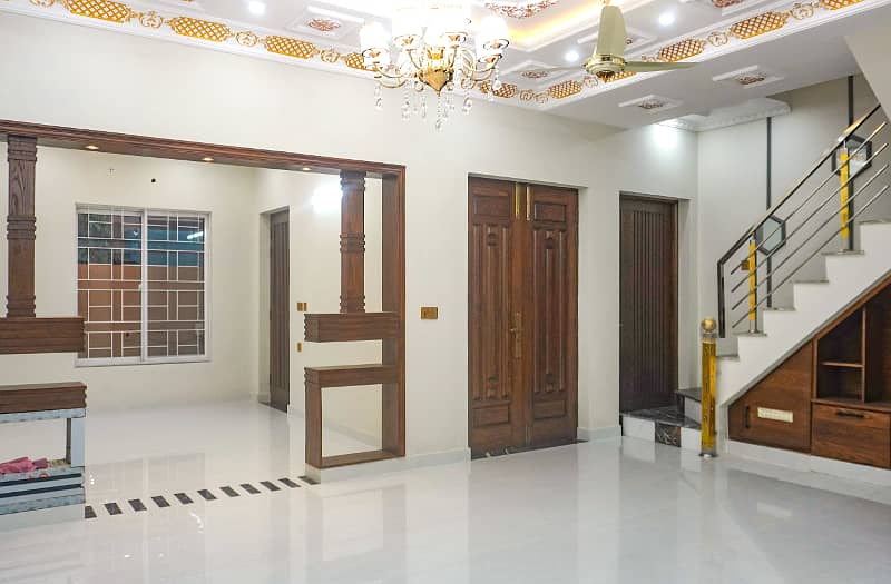 5 Marla Brand New House Near Emporium Mall Solid Construction Gated Area Near Park Market And Mosque 5