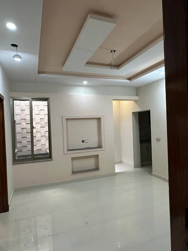 5 MARLA HOUSE IS AAILABLE FOR SALE IN VALENCIA HOUSING SOCIETY LAHORE 19