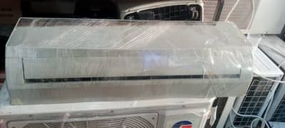 New ac 1.5 Ton No fault only new