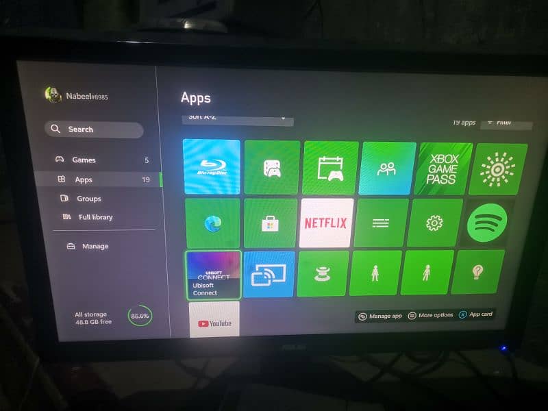 XBOX ONE 500GB WITH 3 GAMES DISC CONDITION 9/10 12