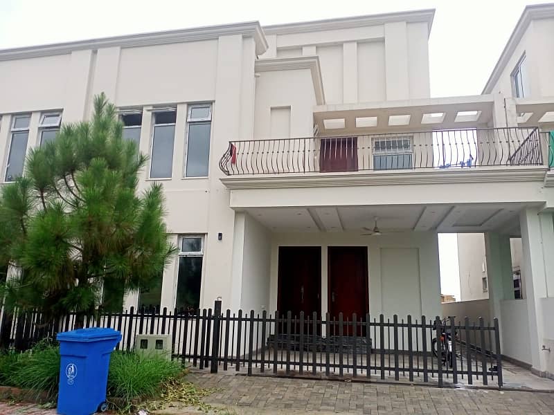 Topcity-1 Designer House For Rent 33