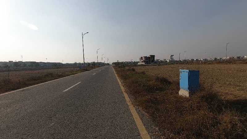 Oversees Enclave Phase 7 One Kanal Possession Plot T2227@320 lacs,, Available For Sale. Gift For Oversees Pakistanis. 3