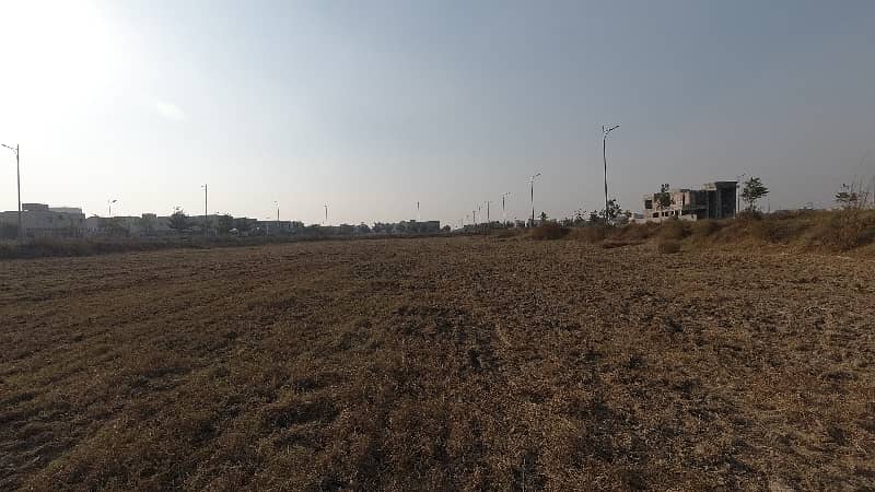 Oversees Enclave Phase 7 One Kanal Possession Plot T2227@320 lacs,, Available For Sale. Gift For Oversees Pakistanis. 7