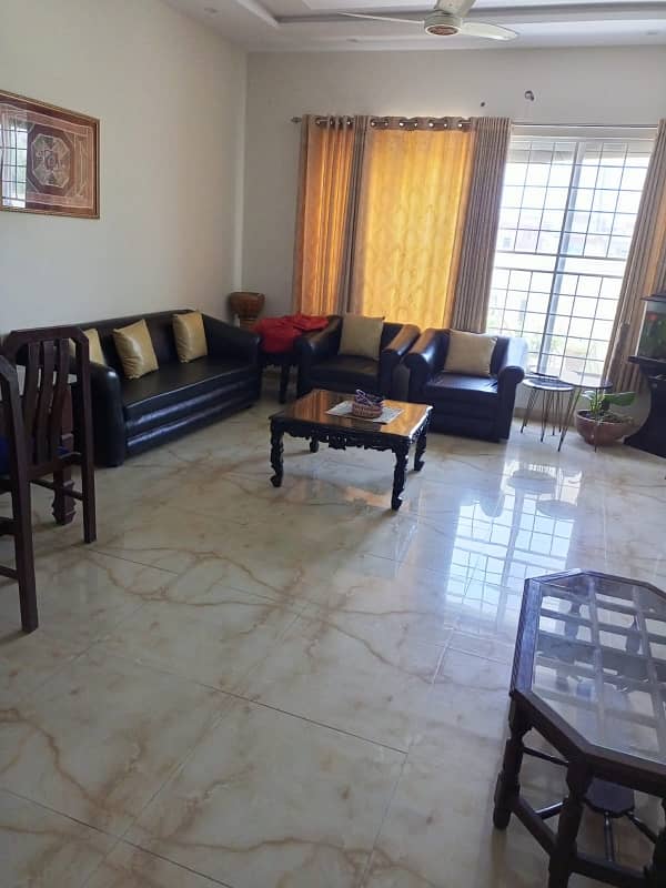 One Kanal House In DHA Phase 8 Y Block For Sale. 2 Years Old House. . 6