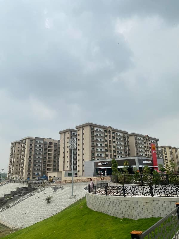 Brand New 12 Marla 4 Bed Apartment 8th Floor For Sale At Attractive Price. 2