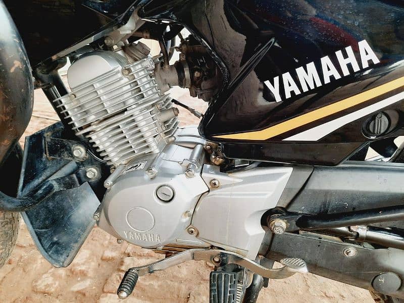 Yamha 2Stroke Bilkul Fresh Condition 1  Hath Sy Chala Hua Bilkul Ok 1