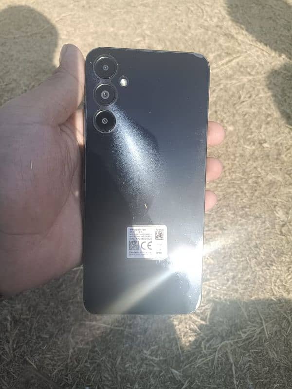 samsung A05s 4/128  11 month warranty bakhi hai 0