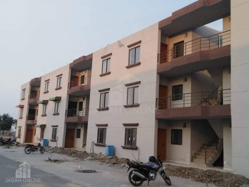 Buy Your Ideal 5 Marla Flat In A Prime Location Of Lahore 0