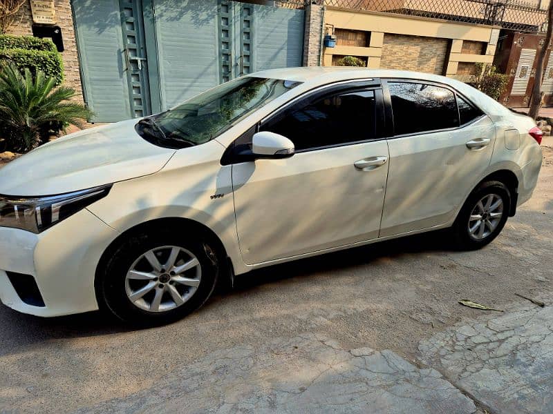 Toyota Corolla GLI 2015 4