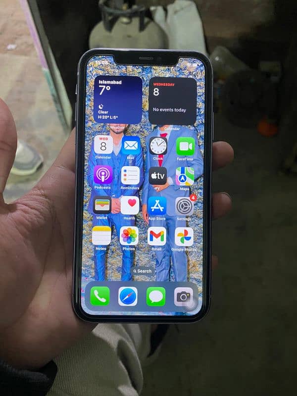 I phone 11 urgent sale 0