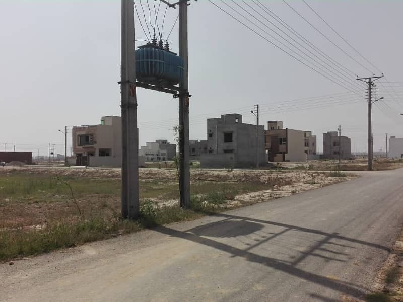 Beautifully Constructed Residential Plot Is Available For sale In DHA Phase 1 Sector R - Block 1 2