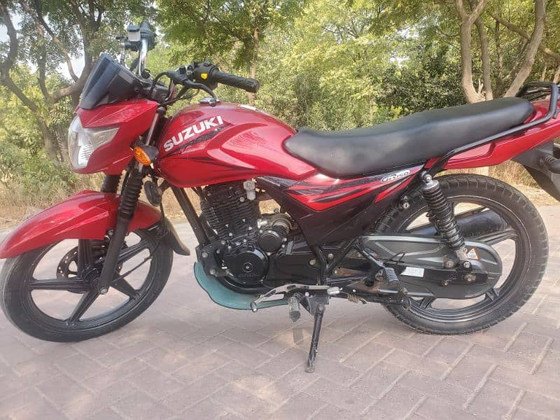 Suzuki Gr 150 Red 2