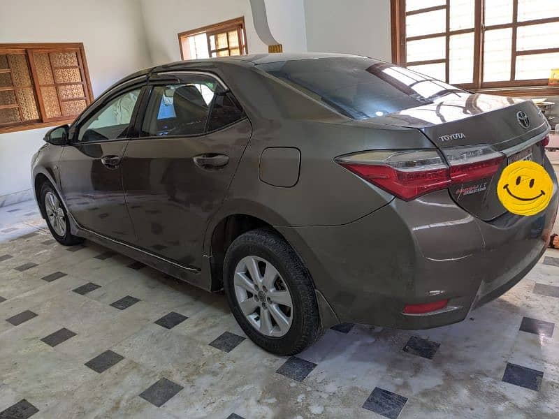 Toyota Corolla Altis 2015 1