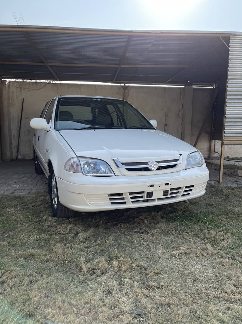 One of the cleanest Suzuki Cultus 2016 up for sale 17