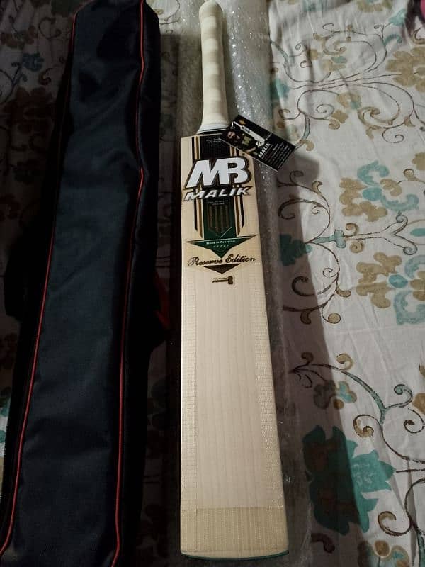 MB MALIK cricket bat 0