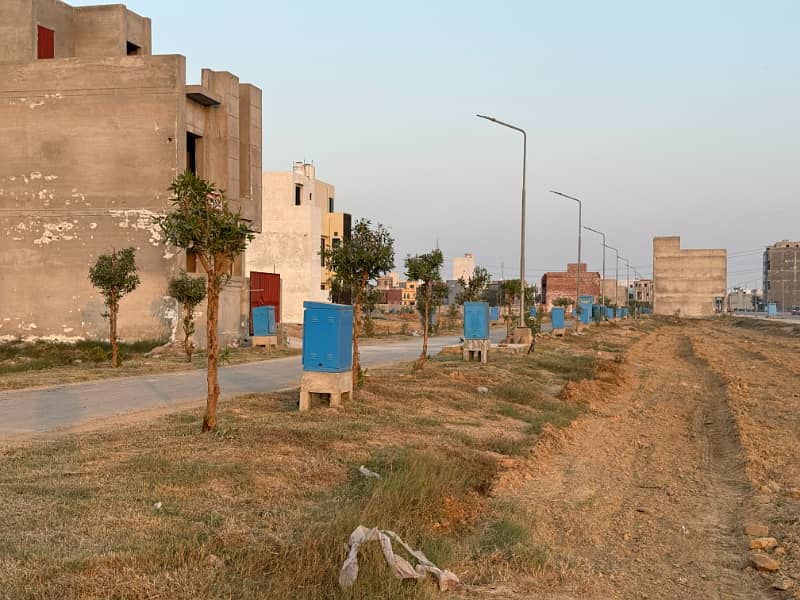 Cheapest 3 Marla Plot For Sale In Umer Block 7