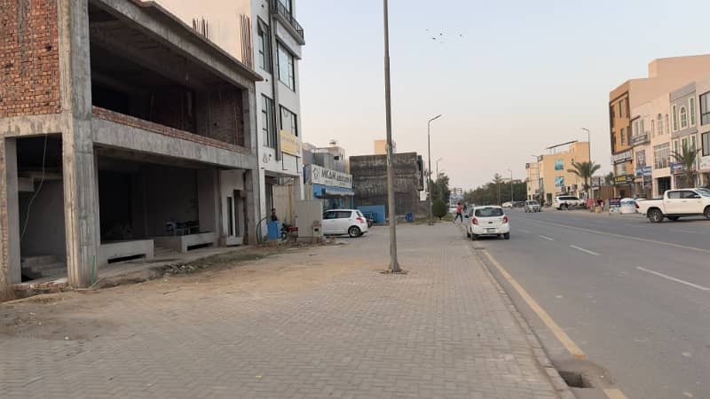 Cheapest 3 Marla Plot For Sale In Umer Block 13